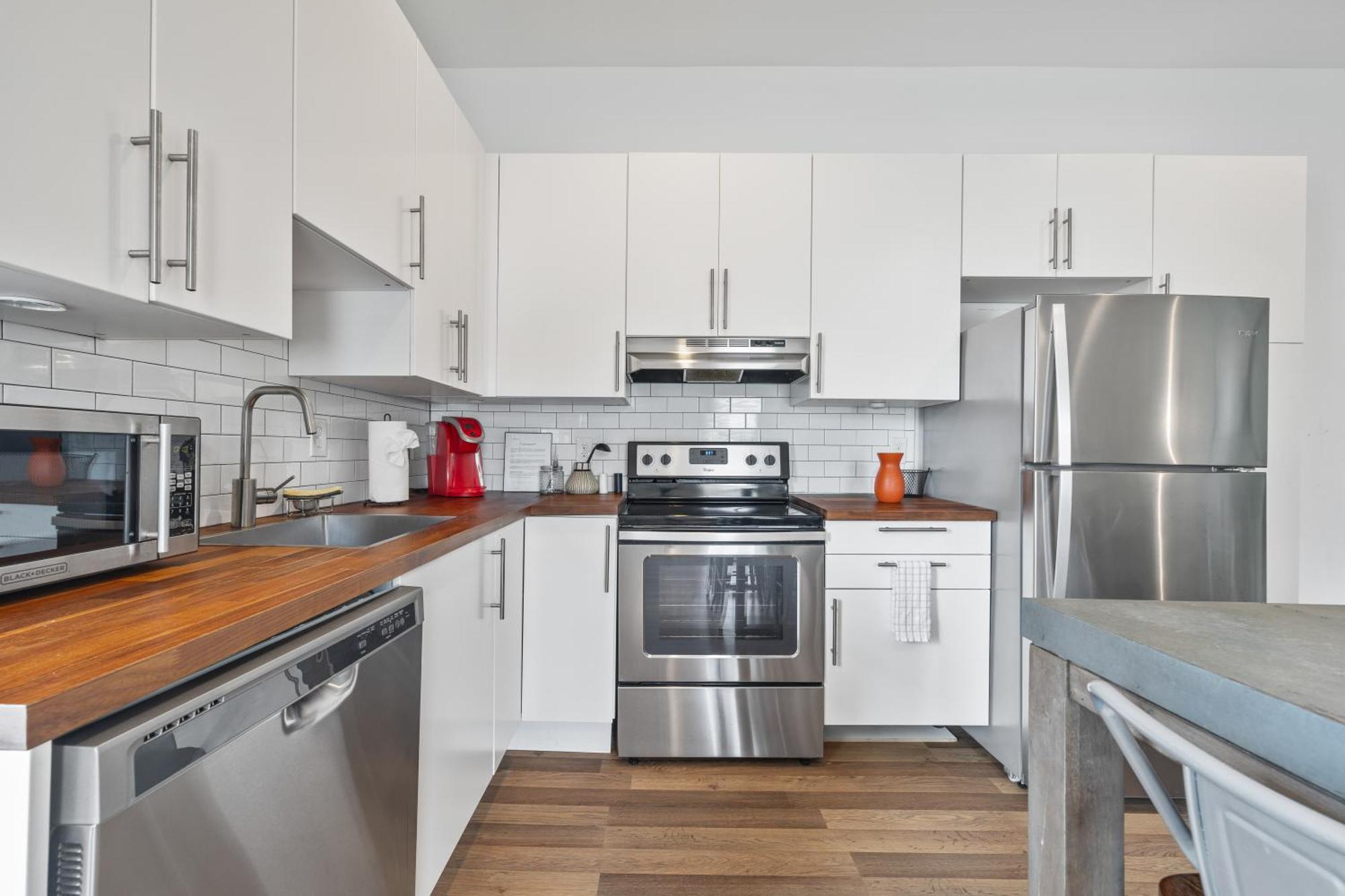 3 Bedroom House With Parking, Wi-Fi And Washer-Dryer Atlanta Eksteriør billede